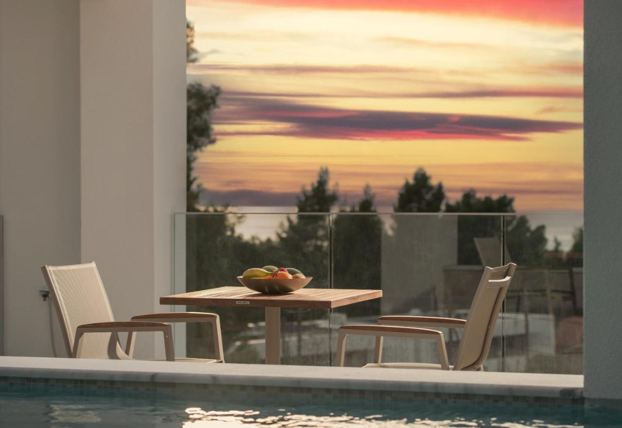 Nikiti Botanic Pool Suites المظهر الخارجي الصورة