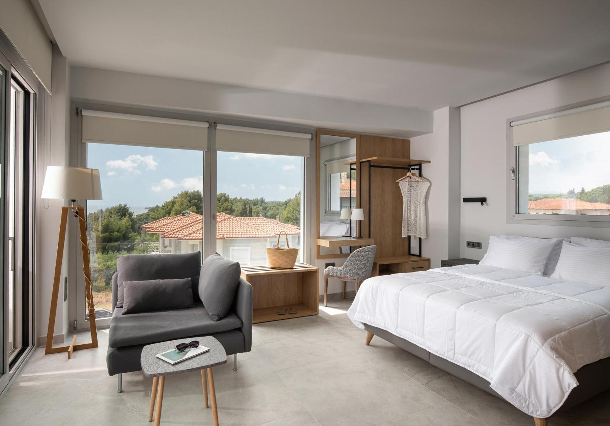 Nikiti Botanic Pool Suites المظهر الخارجي الصورة